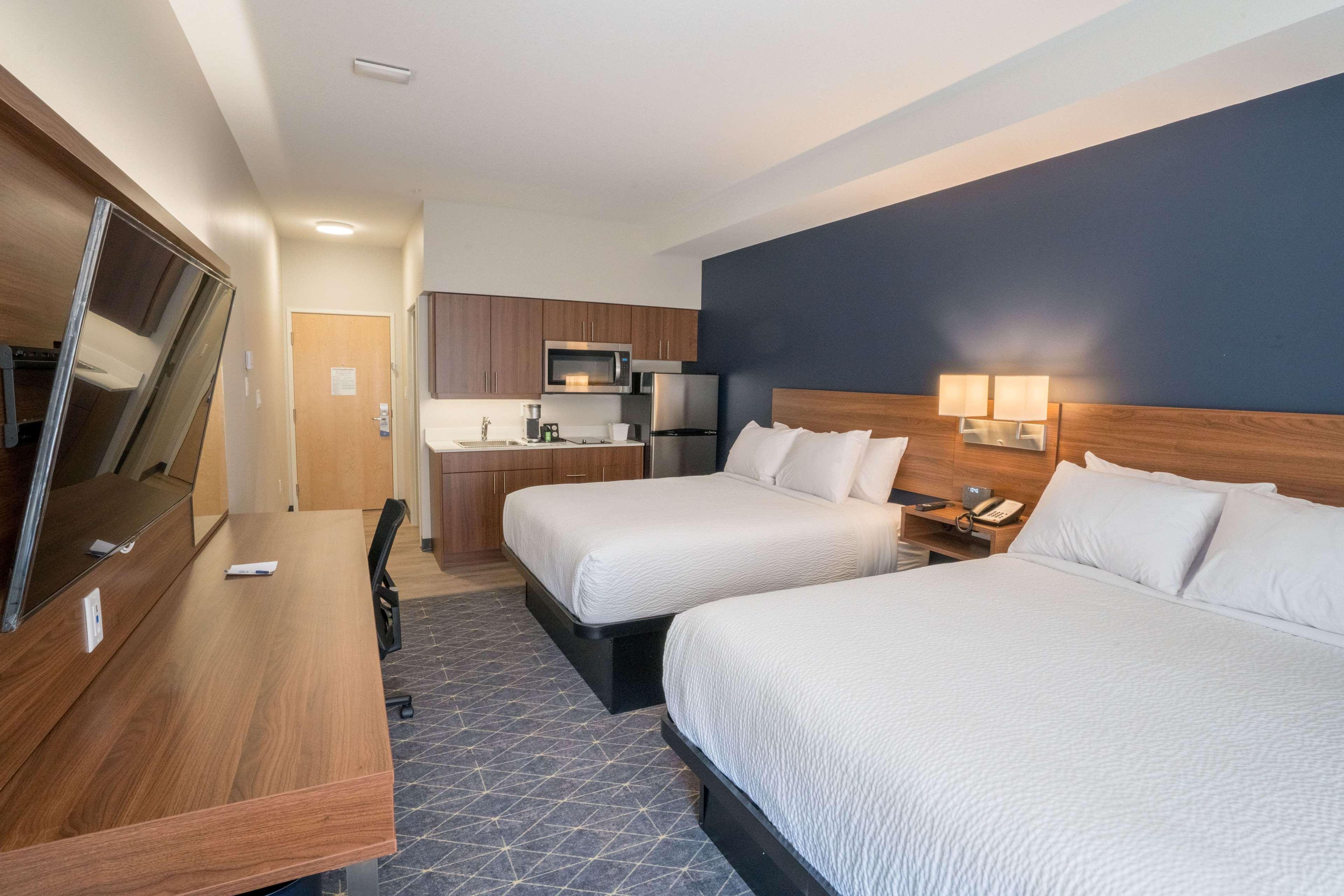 Park Inn By Radisson, Kelowna Kültér fotó
